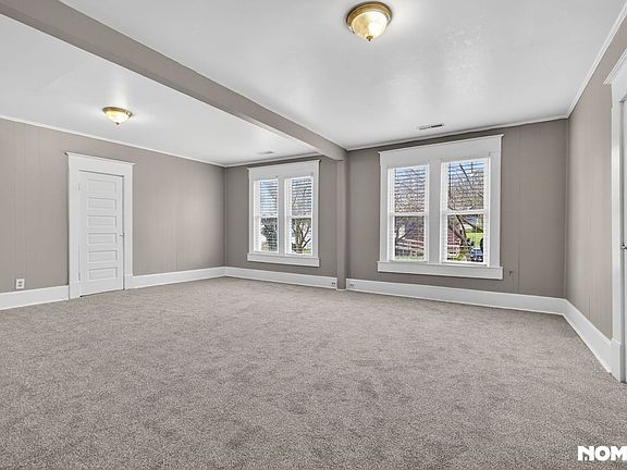 2nd image of 235 E Monmouth St #B