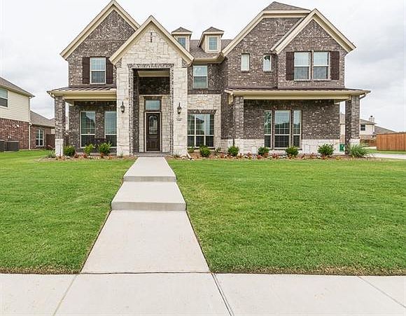 1st image of 549 Windy Knoll Dr