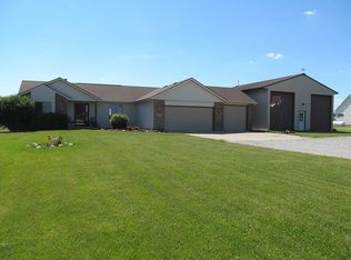 7405 Black Rd, New Haven, IN 46774