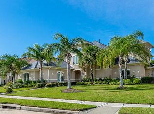 3001 S Island Dr, Seabrook, TX 77586