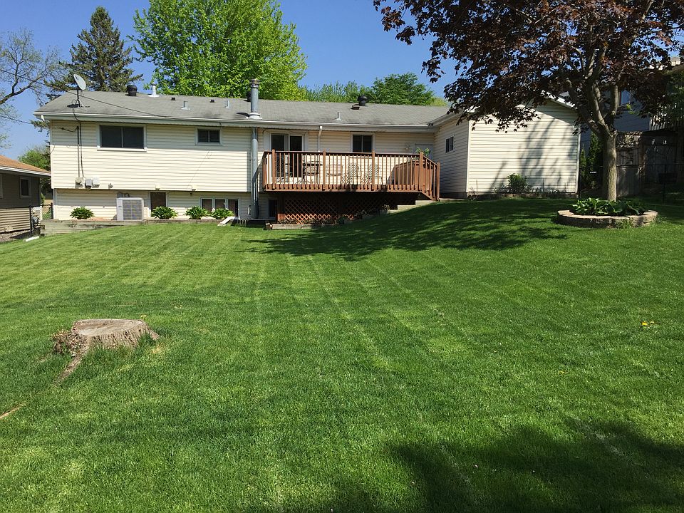 2nd image of 3133 Jersey Ave N