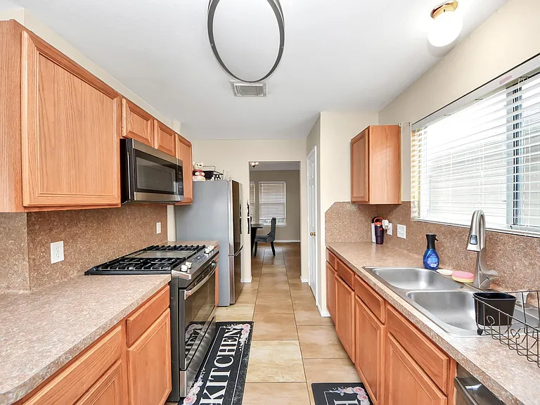 20626 Sycamore Crest Ln — Photo 7