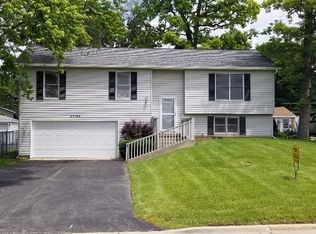 25196 W Monaville Rd, Lake Villa, IL 60046