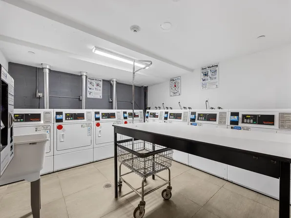 138-12 Northern Boulevard image 13 of 17