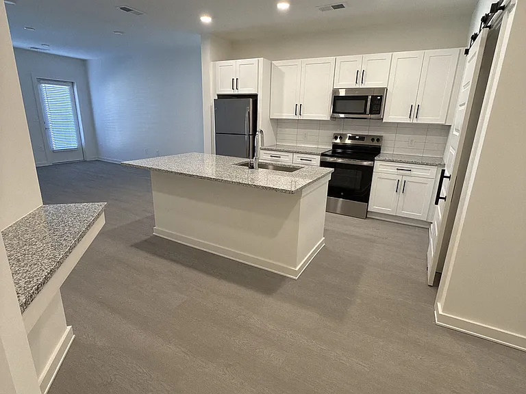 The Remy Apartments at LaGrange — Photo 67