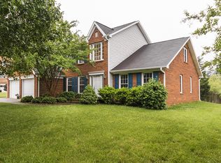 4105 Quartergate Dr, High Point, NC 27265