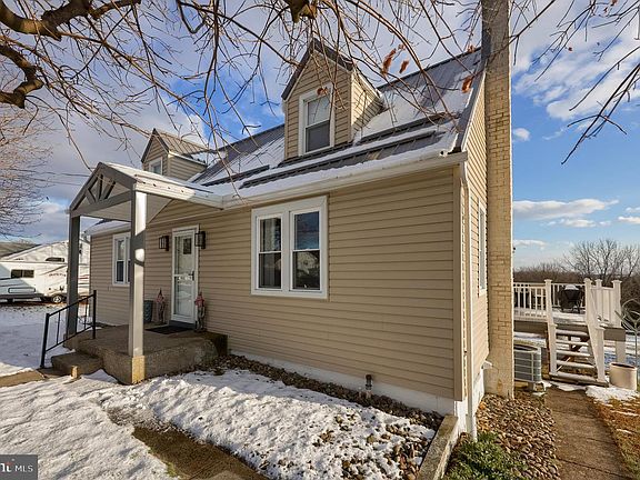 4th image of this home