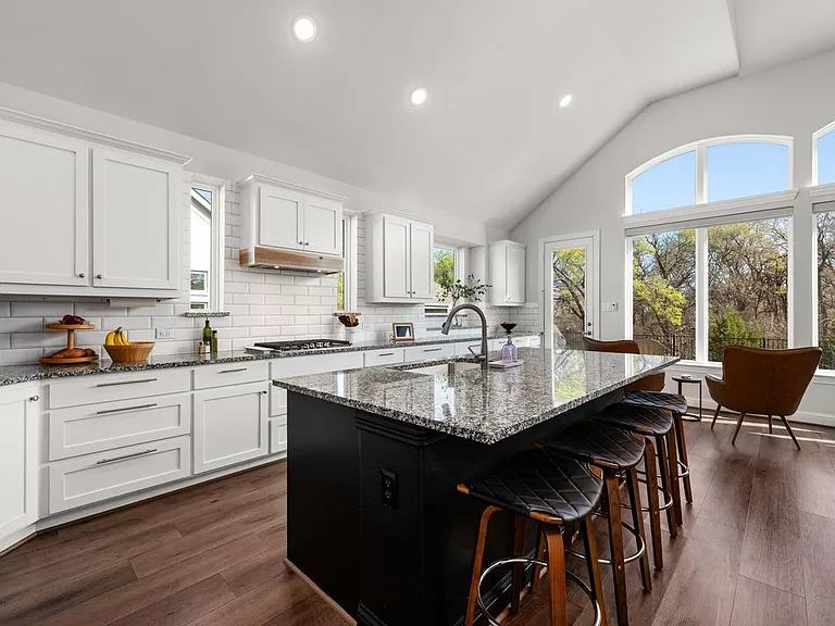 4602 Lorion Dr — Photo 14