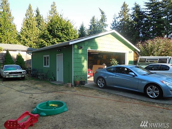 3rd image of 21815 58th Ave W