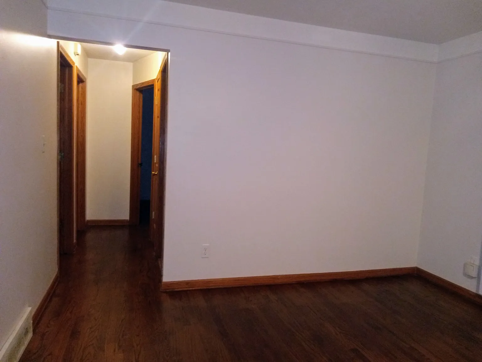 3 bed, 939 sqft, $1,600 — Photo 3