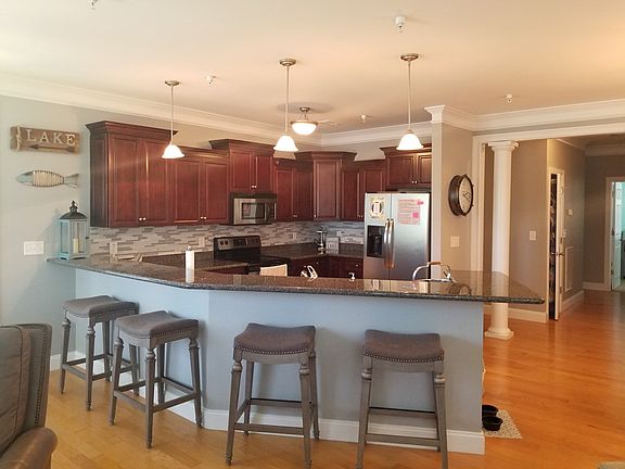 4th image of 222 Sheffield Dr APT C6