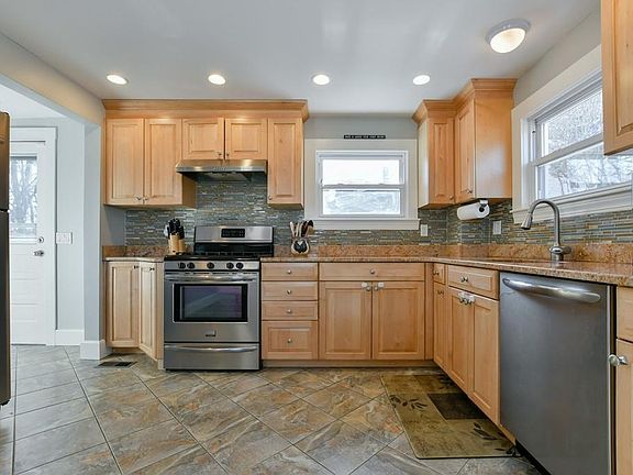 2nd image of 30 Mylod St
