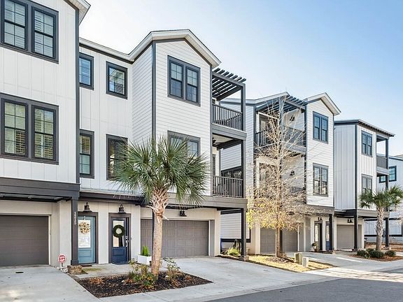 2nd image of 1213 Gatch Ct