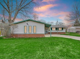 1109 N Wheeler St, Griffith, IN 46319