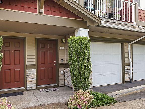2nd image of 14830 SW Sandhill Loop Unit 203