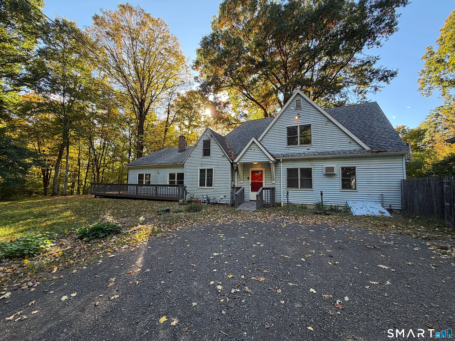 3 bed, 2.5 bath, 2656 sqft, $4,200 — Photo 1