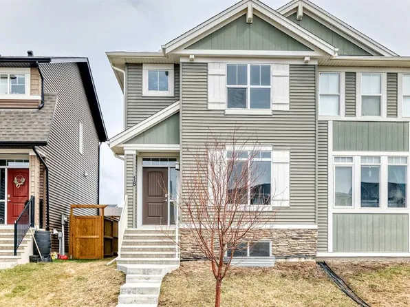 18 S Willow Cres, Okotoks, AB T1S 5S2