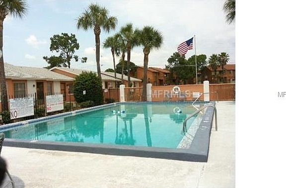 5th image of 47 Lake Villa Way