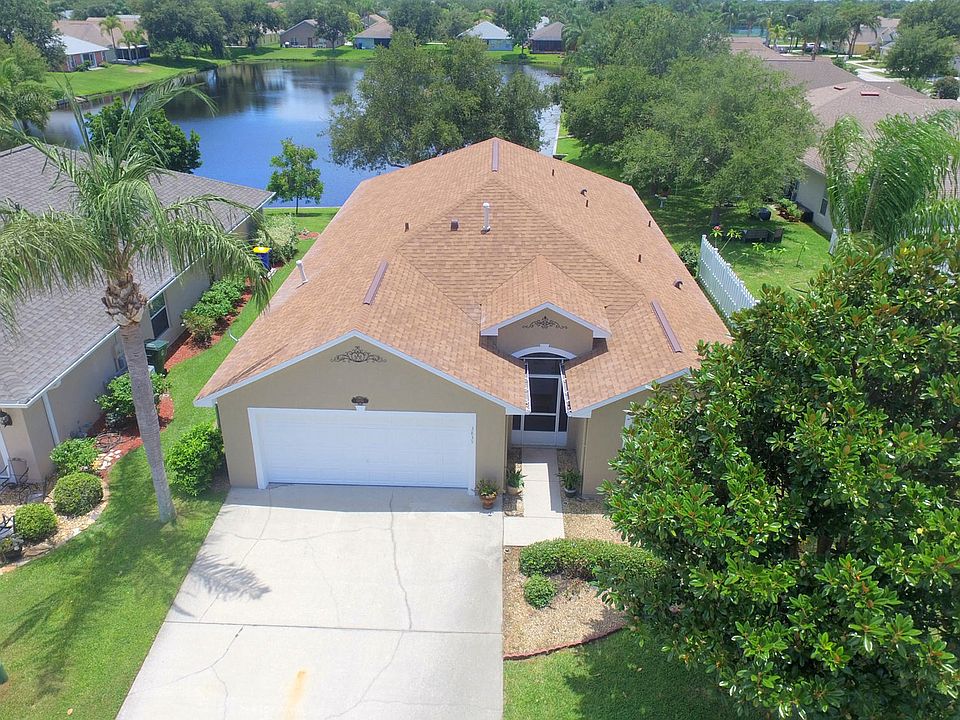 1st image of 3835 La Flor Dr