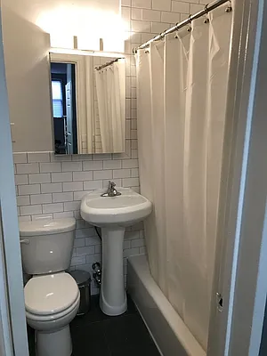 Rented by Bond New York | media 4