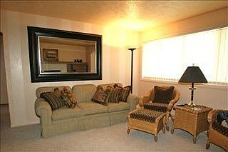 3rd image of 627 Alturas Dr N