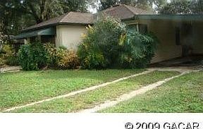 1st image of 915 NE 12th Ave