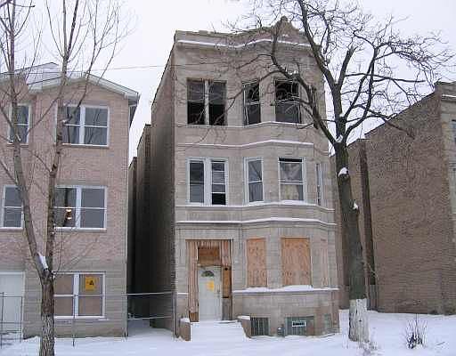 1st image of 1111 S Mozart #1