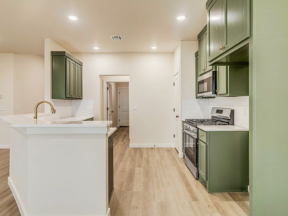 5th image of 8225 NW 163rd Ter