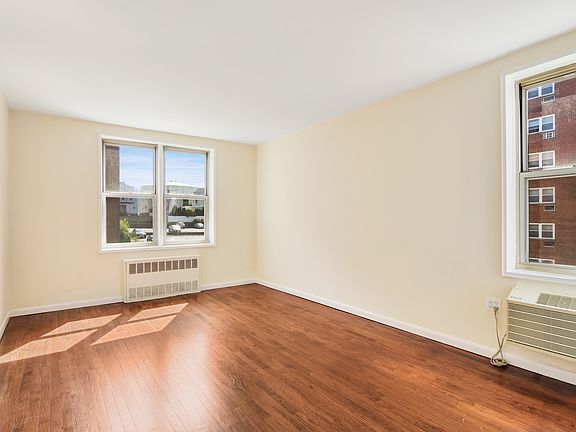 5th image of 360 Westchester Ave APT 317