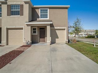 730 Barclay Wood Dr, Ruskin, FL 33570