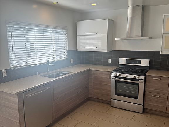 5th image of 11670 Chenault St #2-D