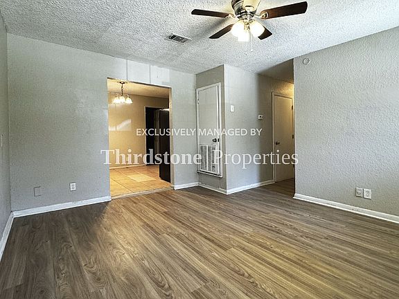 2nd image of 3611 Fitzgerald St