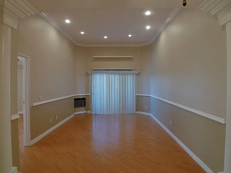 Village Beesan Condos — Photo 45
