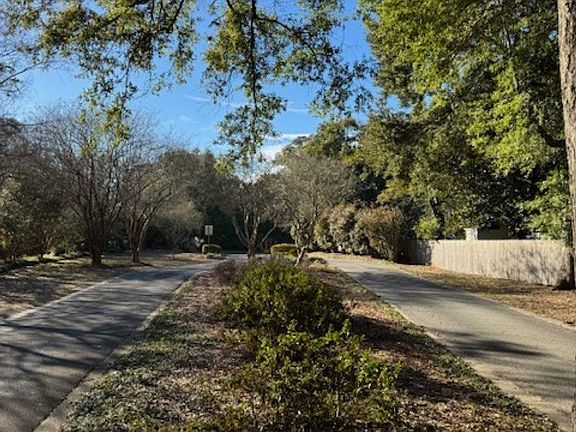 3rd image of 500 Northcreek Cir