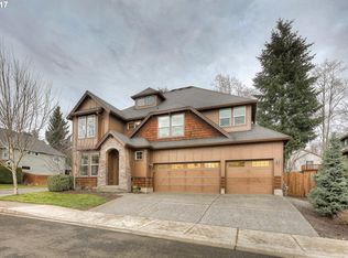 992 53rd St, Washougal, WA 98671