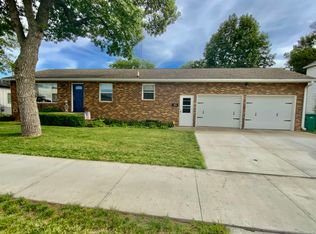 905 13th St, Milford, IA 51351