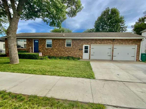 905 13th St, Milford, IA 51351