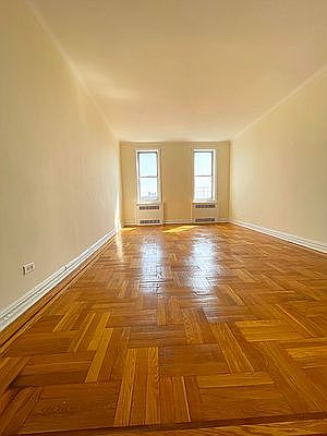 1st image of 1402 E 54th St #6
