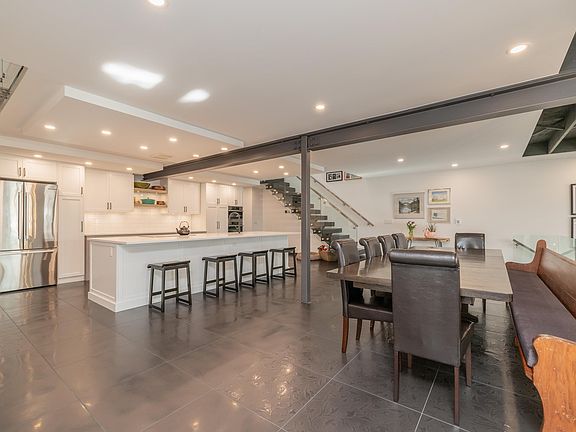 5th image of 15161 Prospect Ave #7