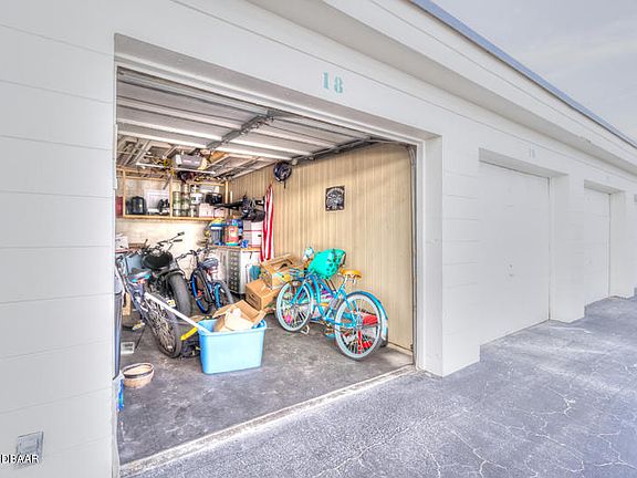 4th image of 2727 N Atlantic Ave #4090