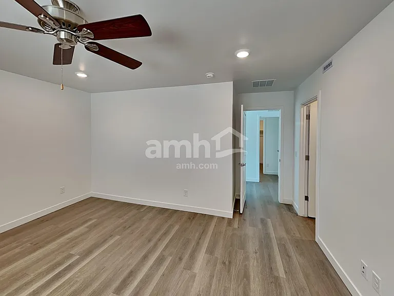 12246 W Burruel Creek Ln — Photo 11