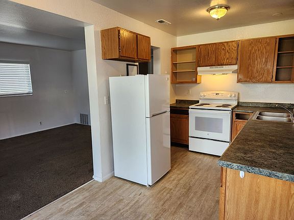 5th image of 3538 W Parkway Blvd APT 1