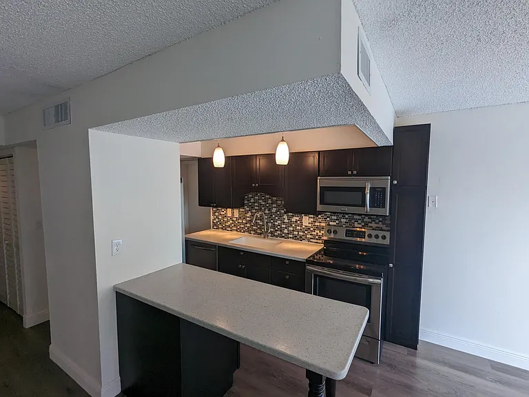 9331 SW 4th St #221 — Photo 15
