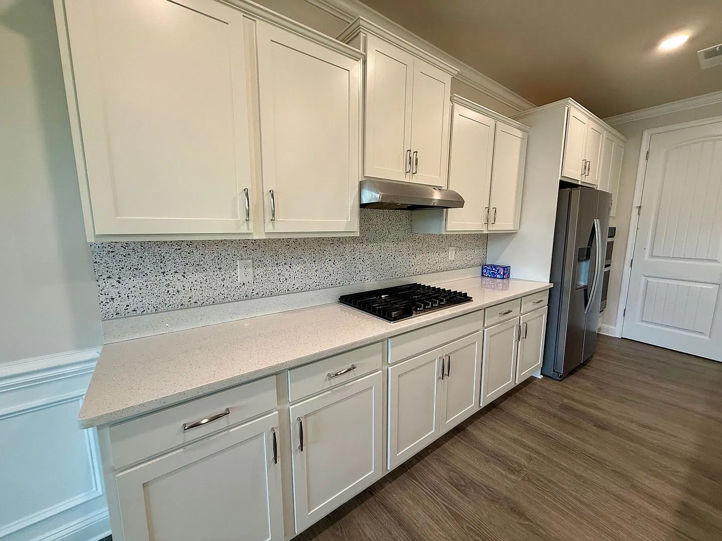 Modern Comfort Meets Easy Living in Headwater Cove! — Photo 4