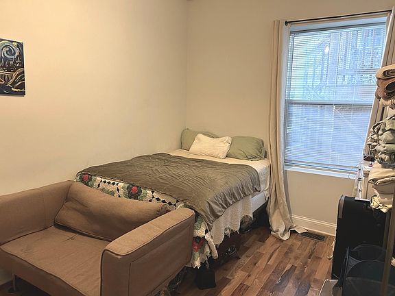 5th image of 1501 N Talman Ave APT 1R