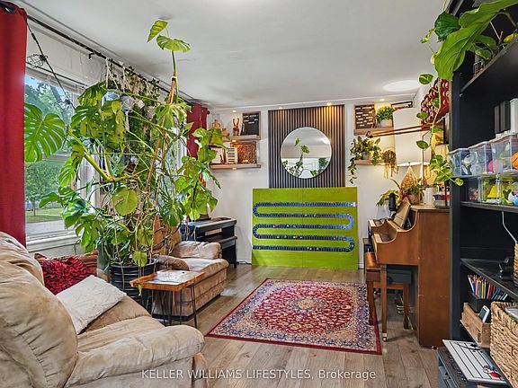 4th image of 68 Apeldoorn Cres