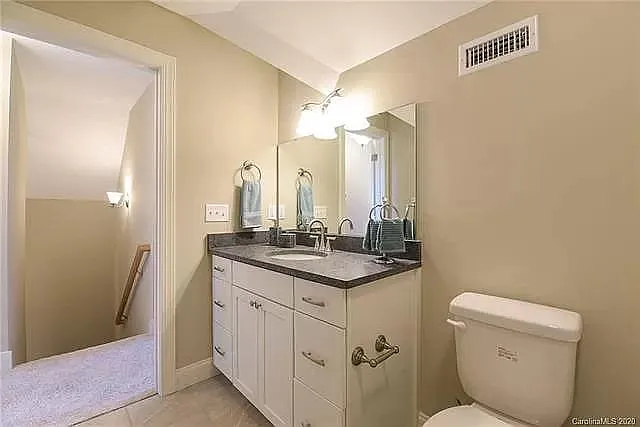 Upstairs bathroom