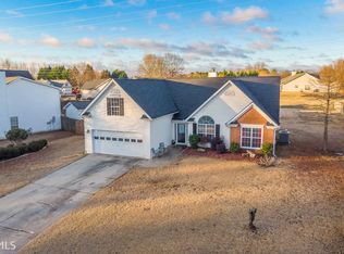 3318 Woodtree Ln, Buford, GA 30519