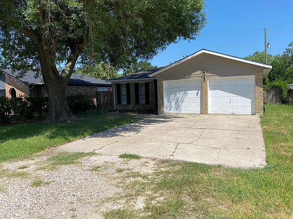 2nd image of 2626 30th Ave N