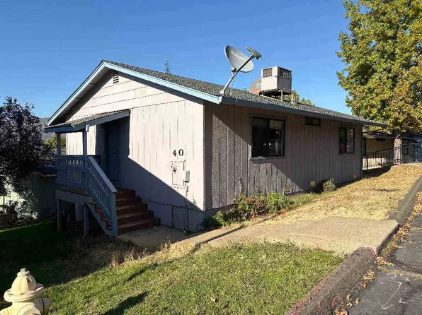801 Sierra Vista Way APT 40, Yreka, CA 96097